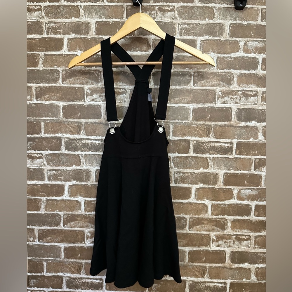 H&M 90’s style suspender dress